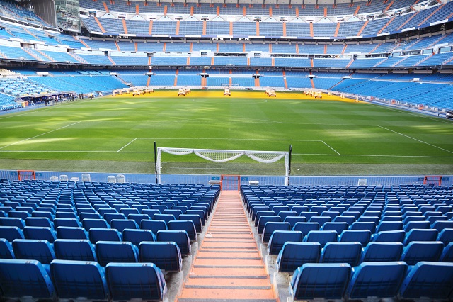 Estadio Santiago Bernabéu. Estadios de fútbol