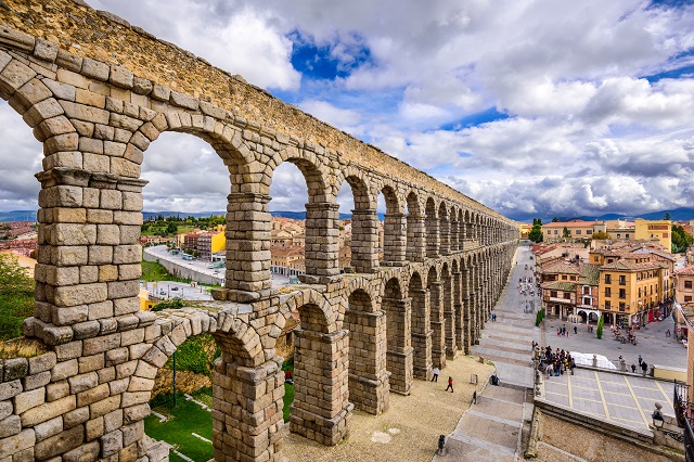 Acueducto de Segovia - Una maravilla romana a 30 minutos de Madrid